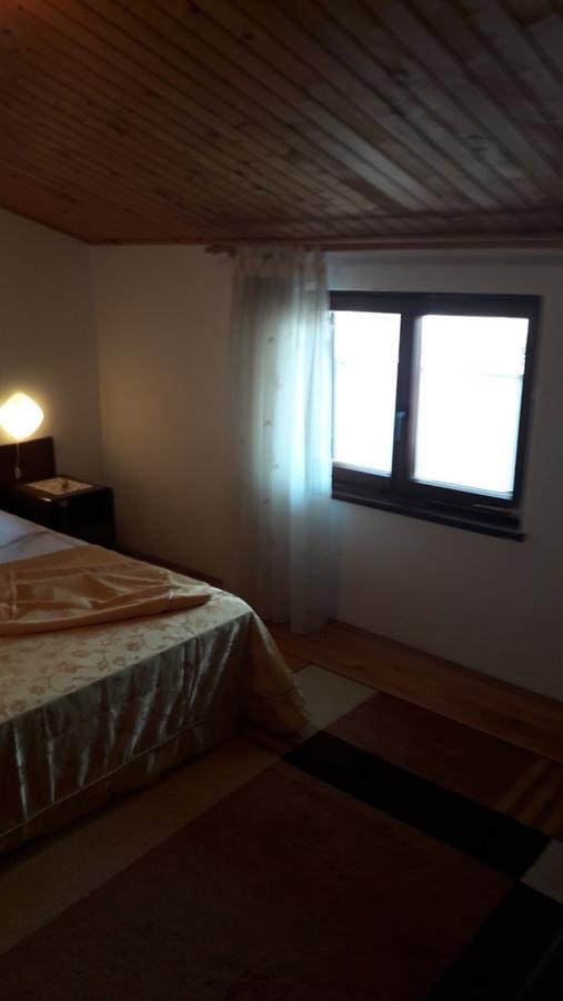 Apartments And Rooms Ana Pomer 217 Exterior foto